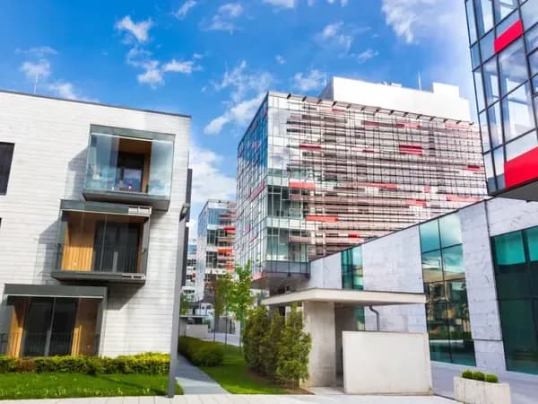 E-letter: How to cut the real estate Gordian knot
